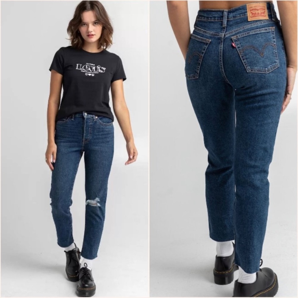 Levi's Wedgie Straight Cropped Raw Hem Distressed Medium/Dark Wash Jeans Size 26